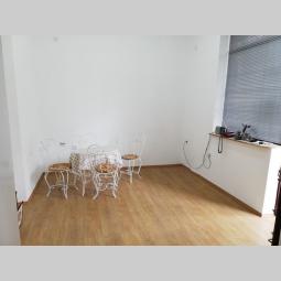 centar, ekstra lokacija, kraljice natalije 20m2 besplatni mali oglasi