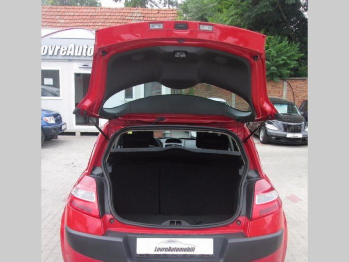 renault megane 16 v besplatni mali oglasi