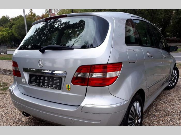 mercedes benz b 180 besplatni mali oglasi
