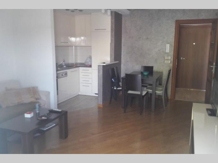 voždovac,stražilovska,3 0, 68m2 velika terasa,uknjižen besplatni mali oglasi