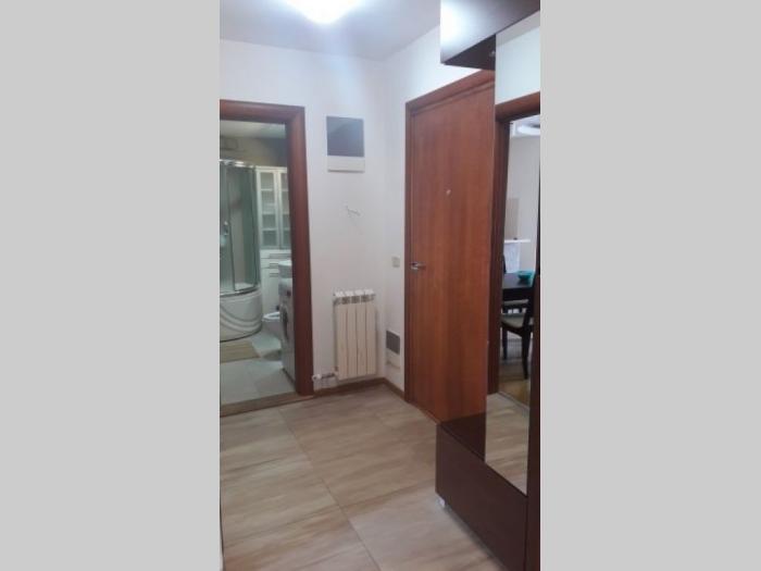 voždovac,stražilovska,3 0, 68m2 velika terasa,uknjižen besplatni mali oglasi
