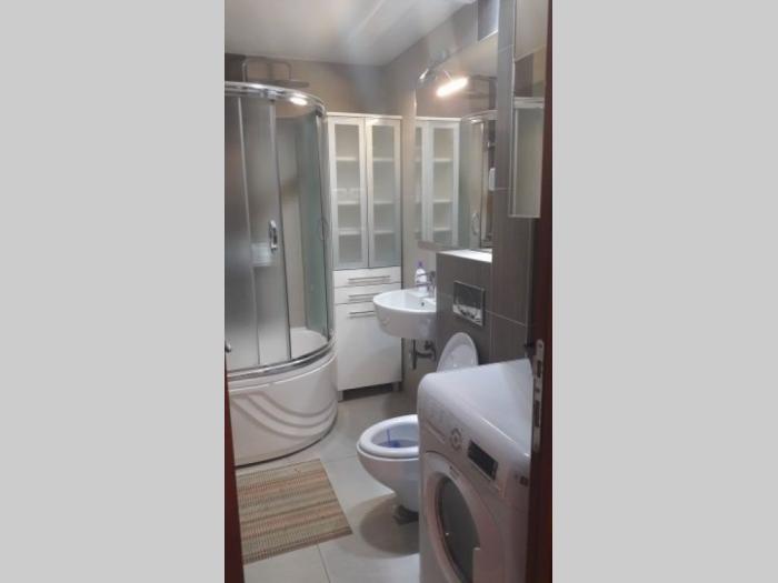 voždovac,stražilovska,3 0, 68m2 velika terasa,uknjižen besplatni mali oglasi