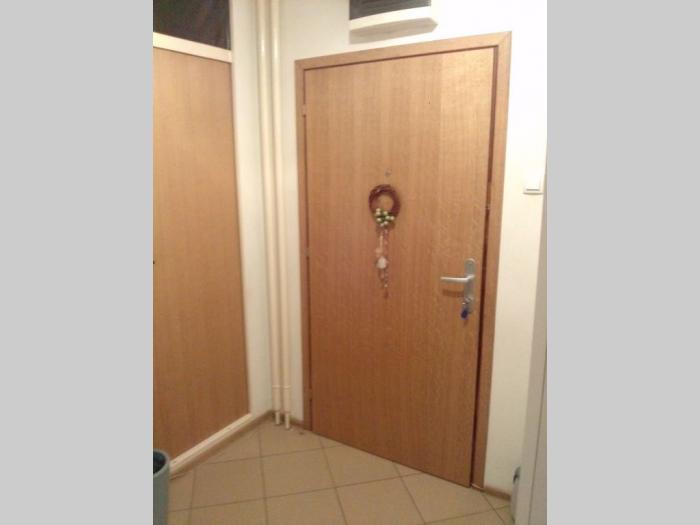 cerak, jablanička, 61m2 17m2, 2 5, pr 6, renoviran besplatni mali oglasi