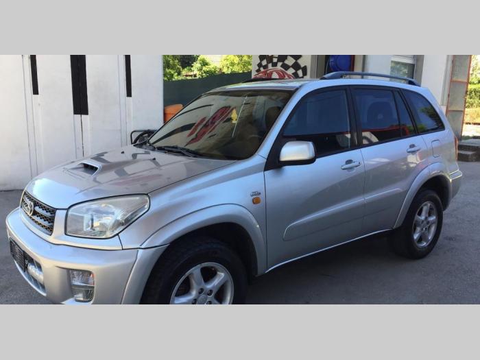 toyota rav 4 2 0 besplatni mali oglasi