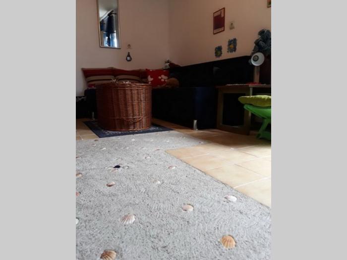 prodajem trosoban stan u herceg novom besplatni mali oglasi