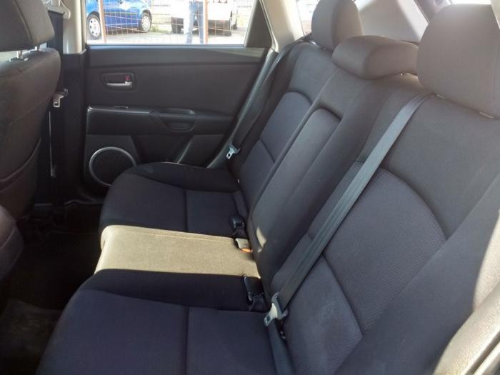 mazda 3 1 6 d besplatni mali oglasi