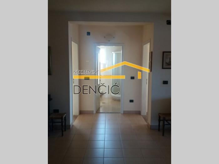 kuća, 405 m2, borča 1, prodaja besplatni mali oglasi