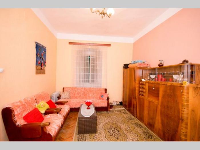 herceg novi, stari grad kuća 280m2 besplatni mali oglasi