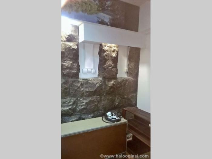 ulični lokal 60m2 zemun, karađorđev trg besplatni mali oglasi