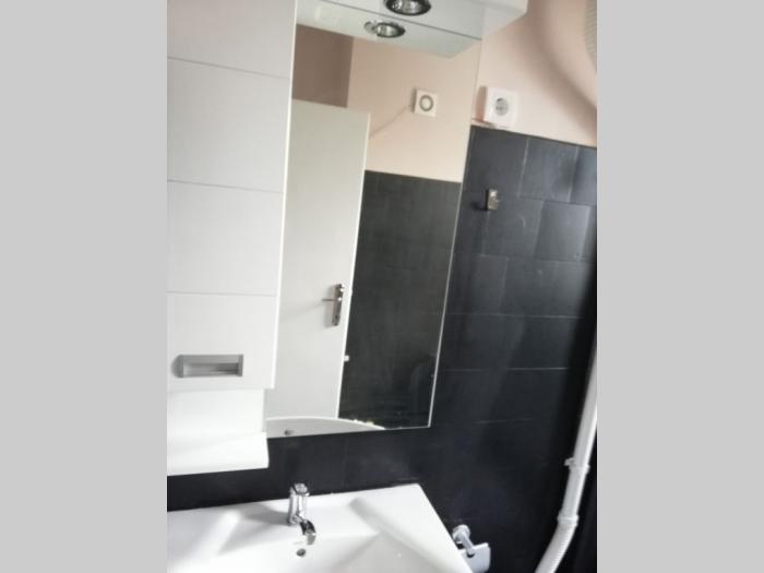 izdavanje, senjak 90m2, kod internacionalne škole besplatni mali oglasi