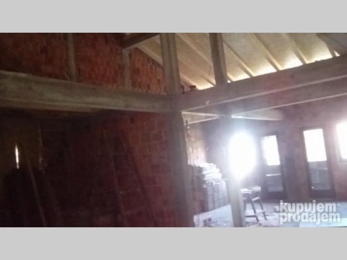 kuća sa lokalom zemun besplatni mali oglasi