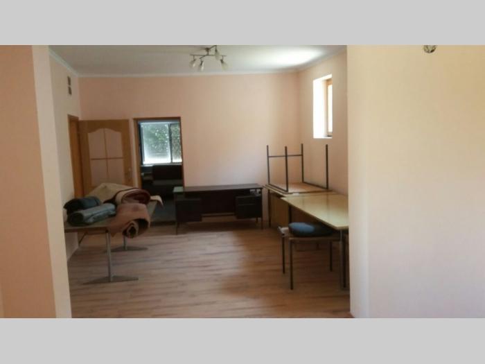 prodajem kuću u zmajevu na 24km od novog sada besplatni mali oglasi