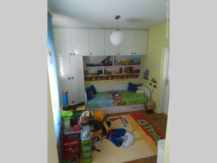 kuća u bavaništu besplatni mali oglasi