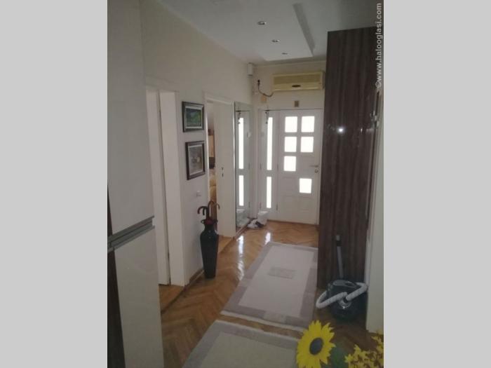 kuća u bavaništu besplatni mali oglasi