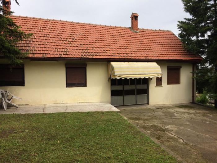 kuća u belom potoku, ispod same avale, u centru, povoljno besplatni mali oglasi