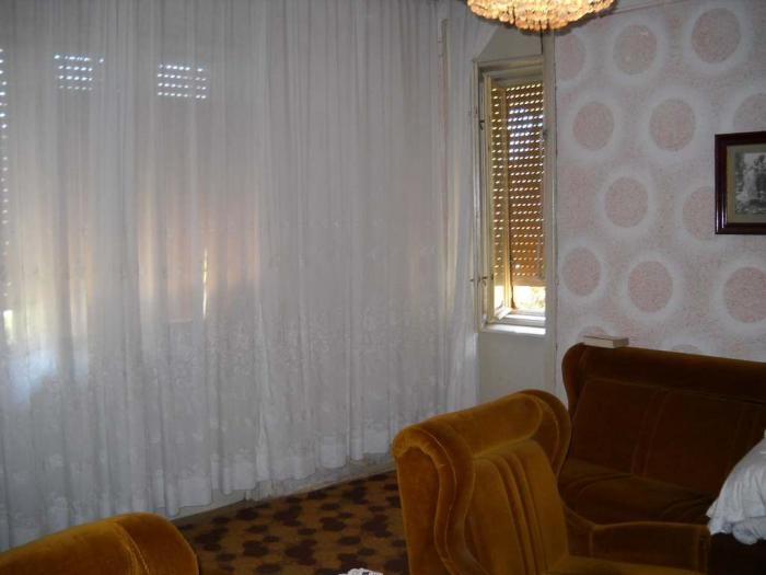 kuća 120m2 dvorište bašta 30ari radojevo besplatni mali oglasi