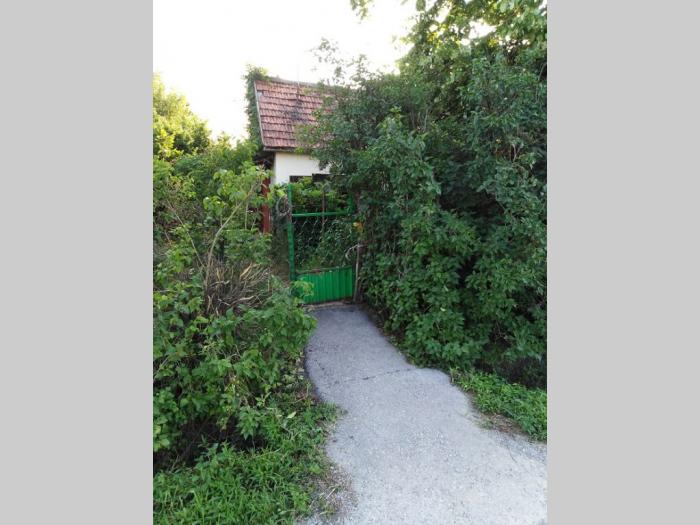 prodajem kuću radljevo besplatni mali oglasi