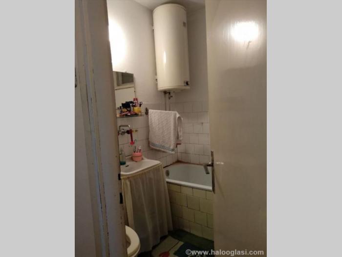 prodajem stan u negotinu, borska kolonija besplatni mali oglasi