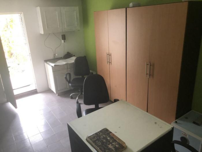 izdajem opremljen kancelarijski prostor u centru surčina besplatni mali oglasi