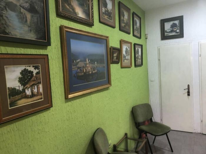 izdajem opremljen kancelarijski prostor u centru surčina besplatni mali oglasi