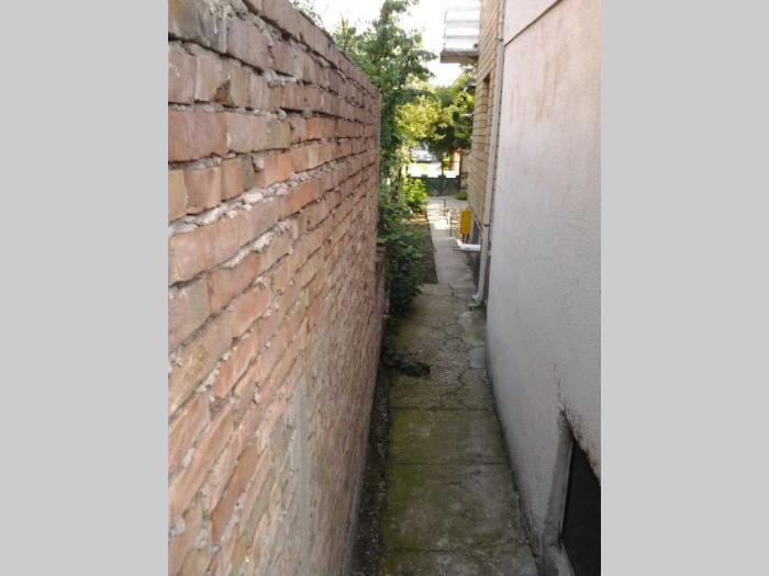 na prodaju kuća u surčinu 400 m2 besplatni mali oglasi