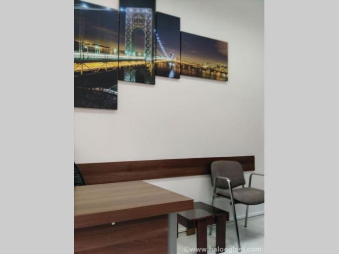 izdaje se lokal 25m2 u atrijumu zgrade kod arene besplatni mali oglasi