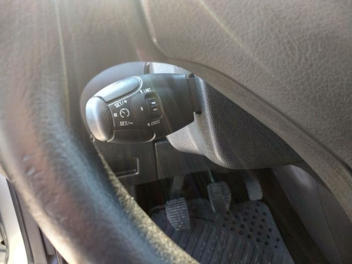 peugeot 308 1 6hdi besplatni mali oglasi