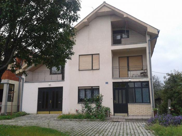 vrnjačka banja, kuća, 180m2, 5ari placa, uknjiženo besplatni mali oglasi