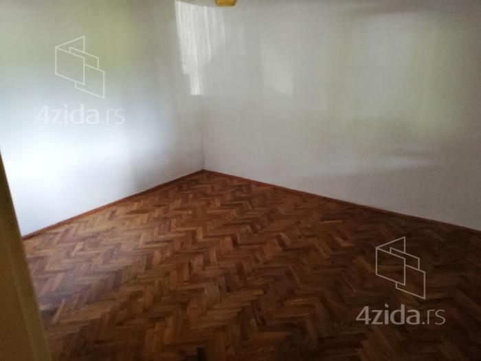 prodajem kuću u rudjincima vrnjačka banja besplatni mali oglasi