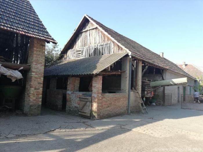 domaćinska kuća na selu đala, novi kneževac besplatni mali oglasi
