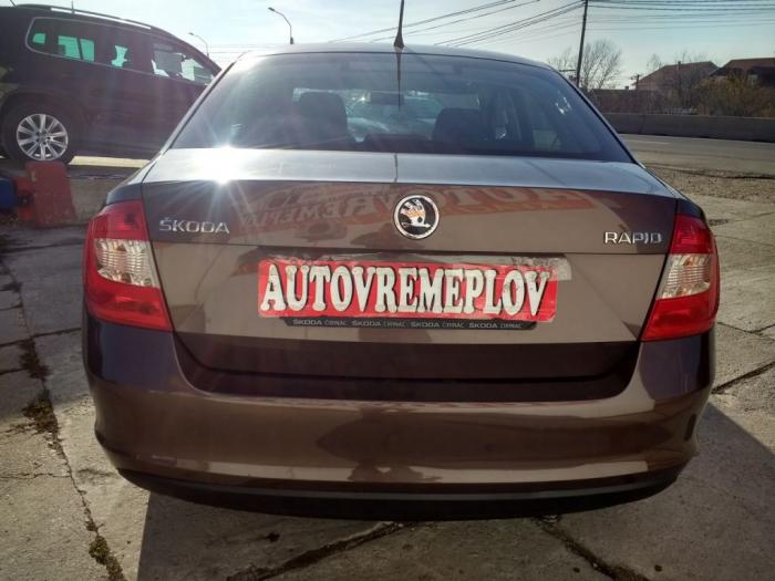 škoda rapid 1 2 besplatni mali oglasi