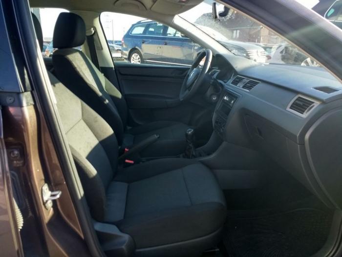 škoda rapid 1 2 besplatni mali oglasi