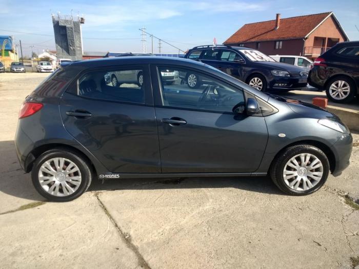mazda 2 1 4tdci besplatni mali oglasi