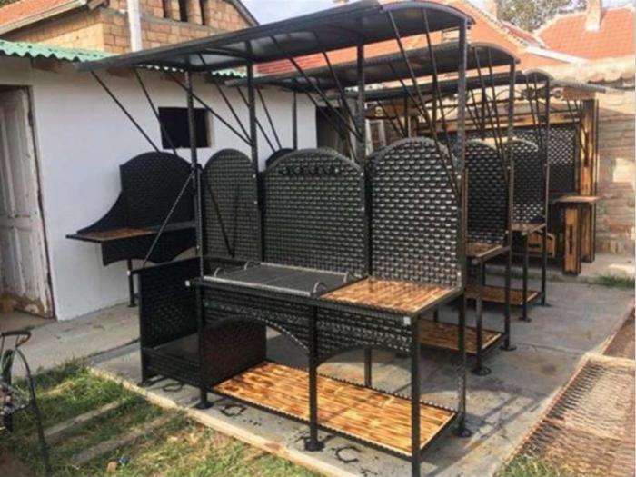 etno roštilji i ražnjevi u kombinaciji sa drvetom besplatni mali oglasi