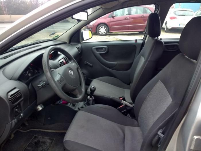 opel corsa c 1 3cdti besplatni mali oglasi