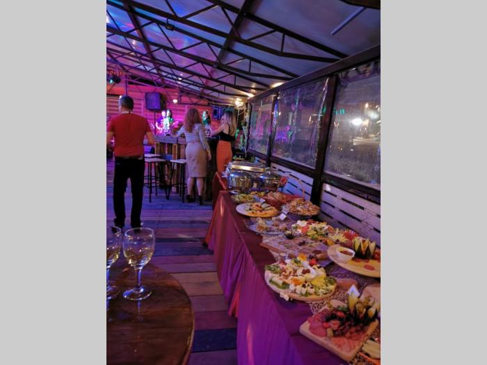 splav klub knjaz na prodaju besplatni mali oglasi