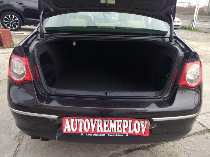 volkswagen passat b6 2 0tdi besplatni mali oglasi