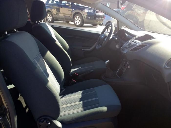 ford fiesta 1 4tdci besplatni mali oglasi