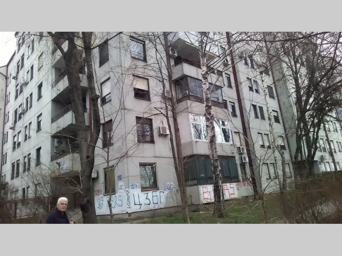 bulevar zorana đinđića, 2 0, lux,za strance besplatni mali oglasi