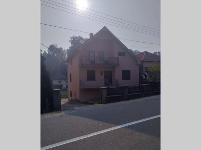 kuća na prodaju u kruševici (kod lazarevca) besplatni mali oglasi