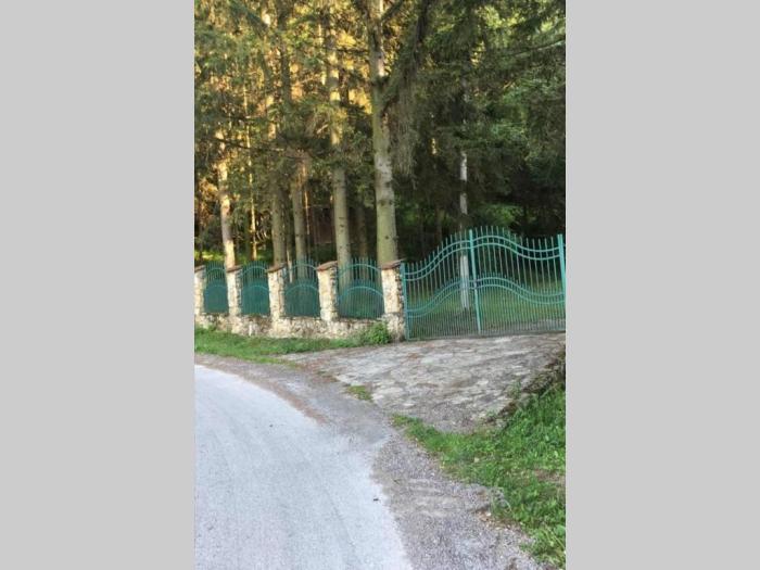 kuća sa imanjem u selu ba ljig besplatni mali oglasi