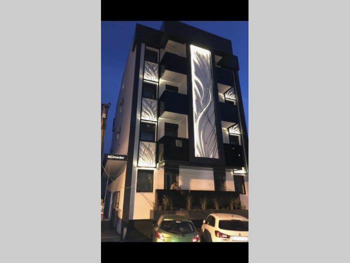 prodajem lux stan na lekinom brdu vlasnik besplatni mali oglasi