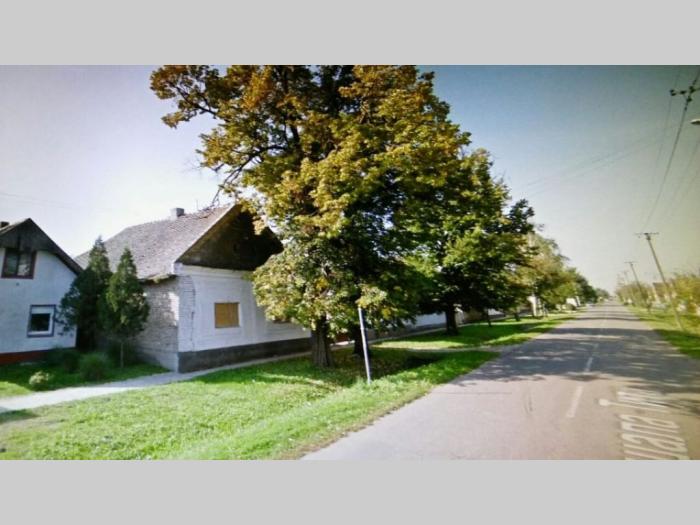 domaćinstvo na 22 ara sa kućom od 240m2 besplatni mali oglasi