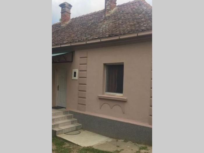 kuća sa plantažom lešnika besplatni mali oglasi