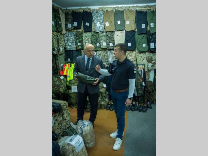 army shop, mmoc najvećem prodajnom salonu u srbiji besplatni mali oglasi