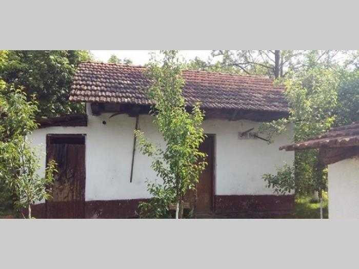 prodajem kuću u novom žedniku besplatni mali oglasi