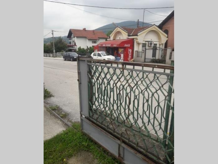 prodajem kuću u aranđelovcu besplatni mali oglasi