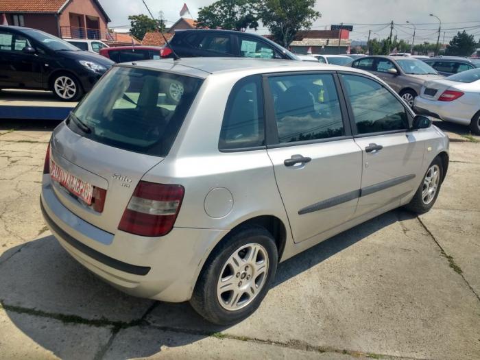 fiat stilo 1 9jtd besplatni mali oglasi