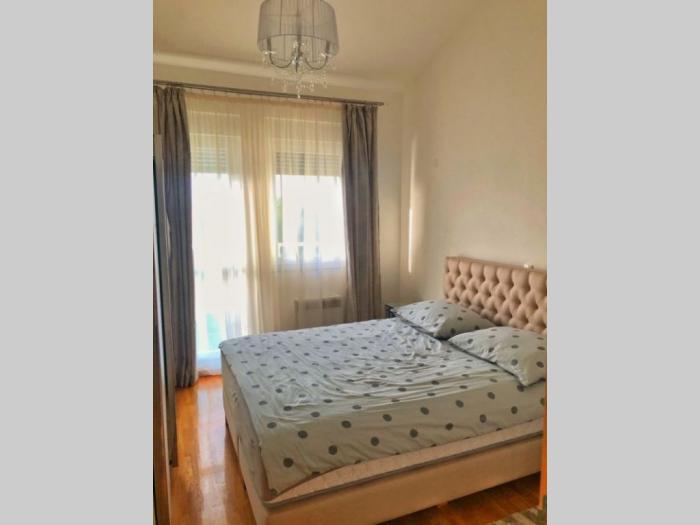 duplex u rumi besplatni mali oglasi