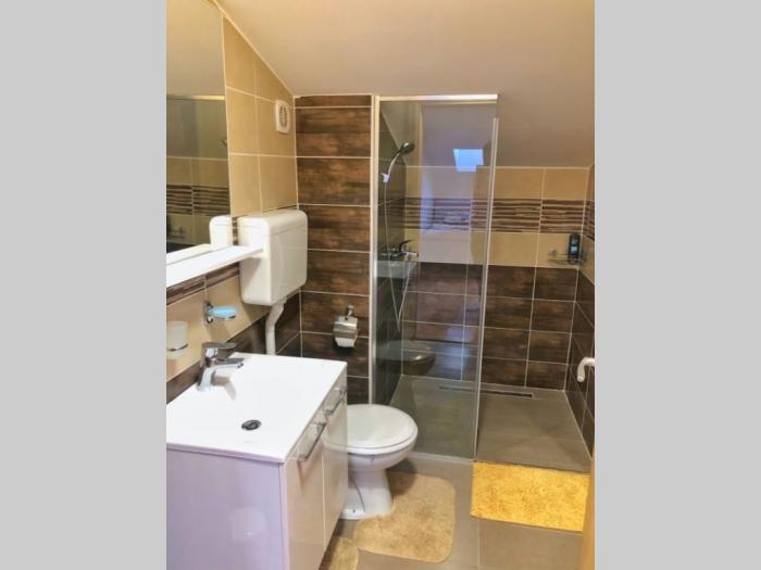 duplex u rumi besplatni mali oglasi